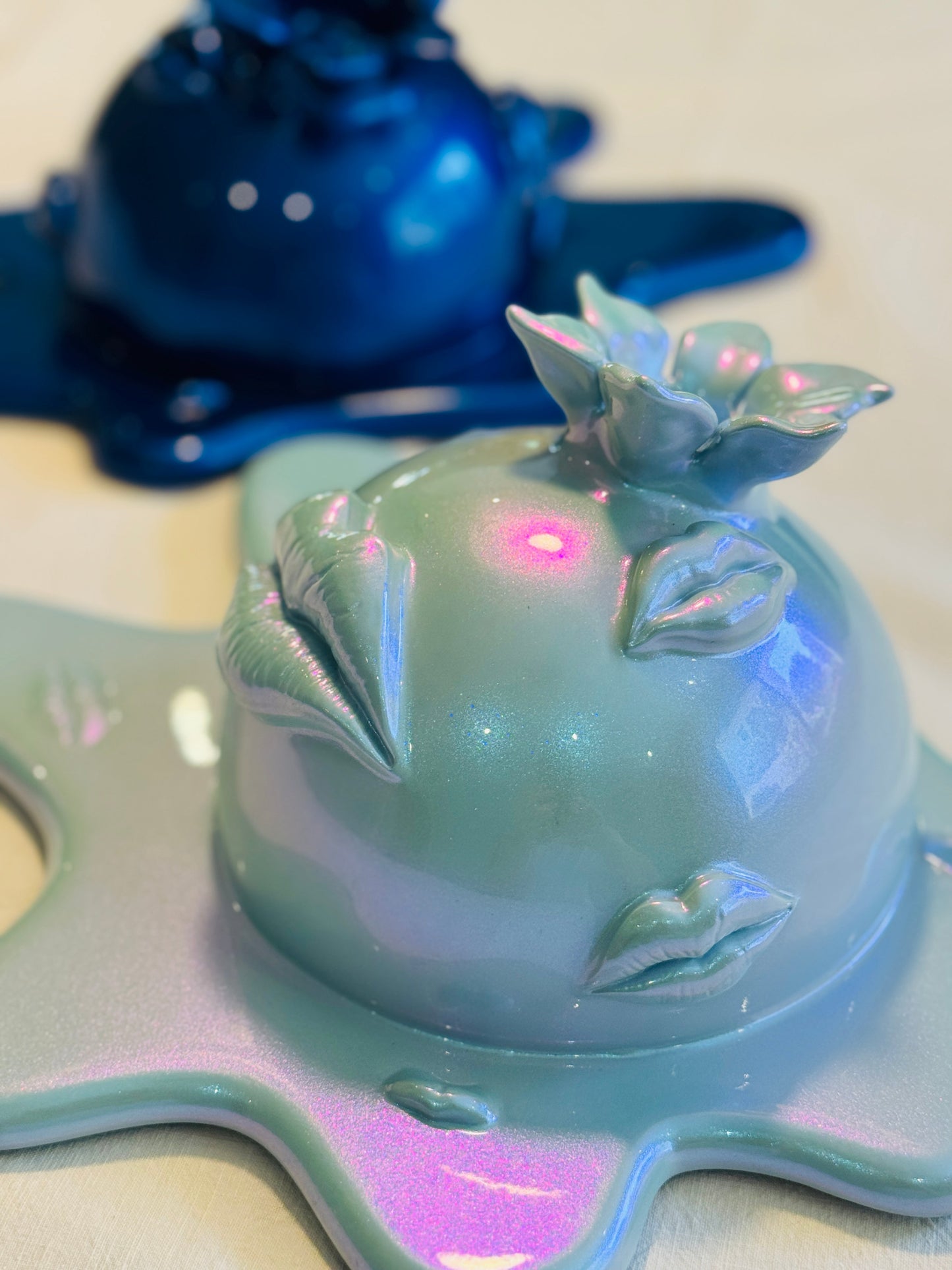 BE MY DARLING - Light Blue-Violet-Color-Shifting